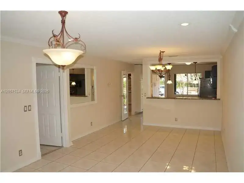 459 Lakeview Dr # 2, Weston FL 33326 photo 4