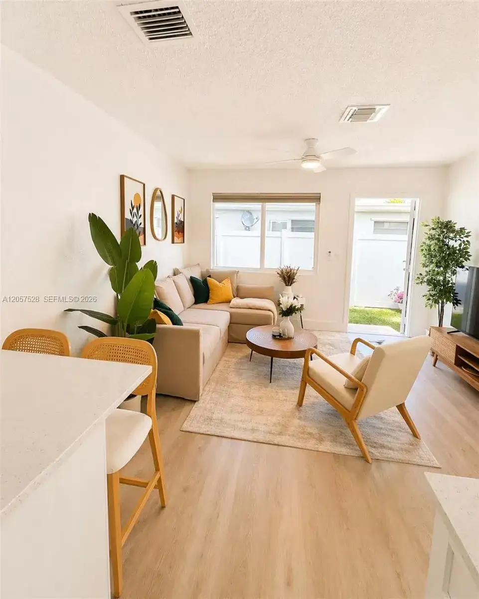 5712 Mayo St # 2, Hollywood FL 33023