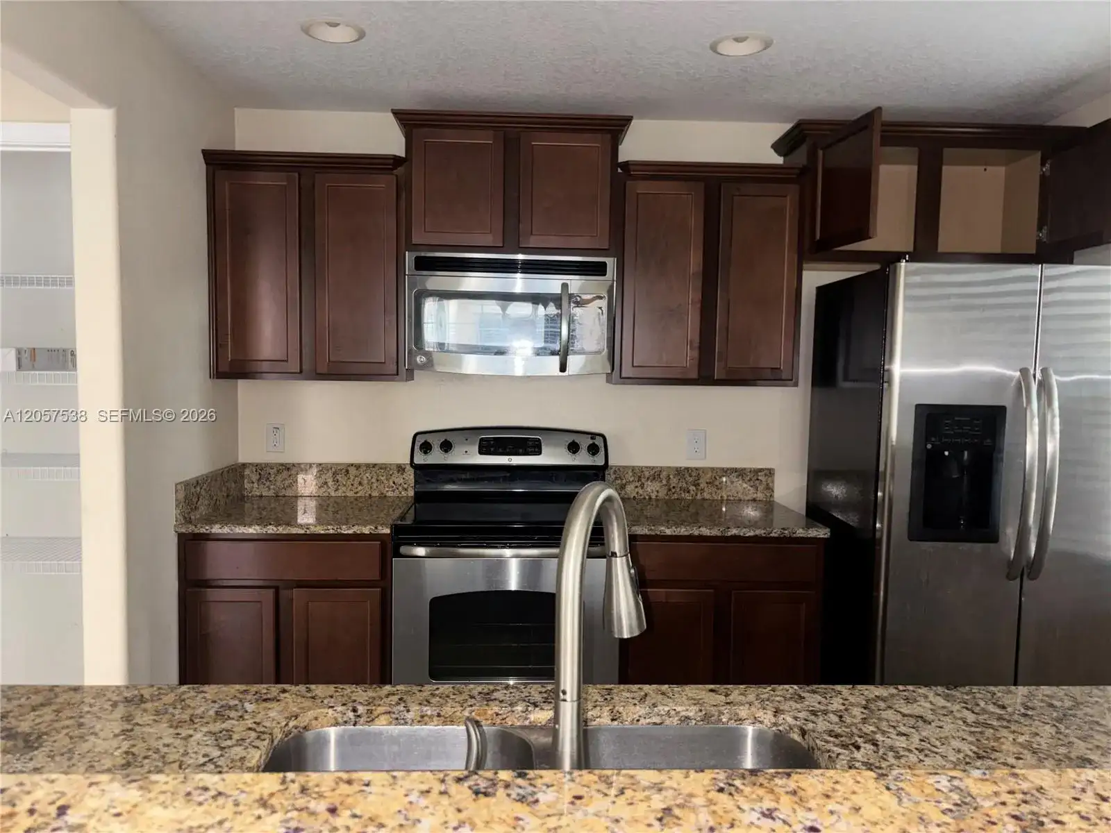332 Carina Cir # 332, Other City - In The State Of Florida FL 32773 photo 4