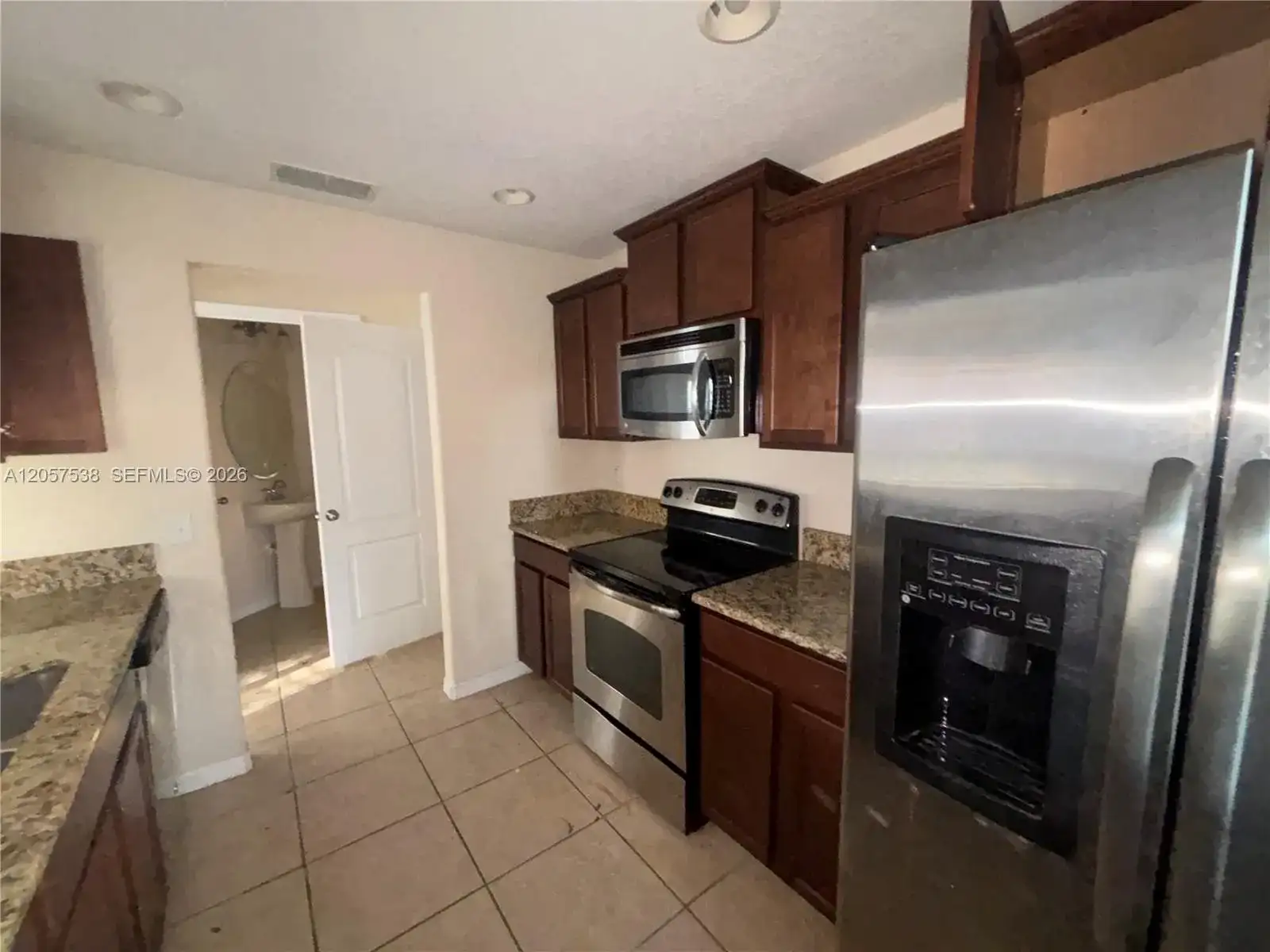332 Carina Cir # 332, Other City - In The State Of Florida FL 32773 photo 5