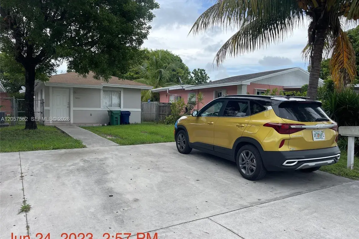 5881 NW 32nd Ave # 5881, Miami FL 33142