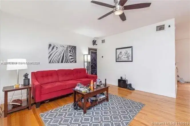 1025 NE 17th Way, Fort Lauderdale FL 33304 photo 3