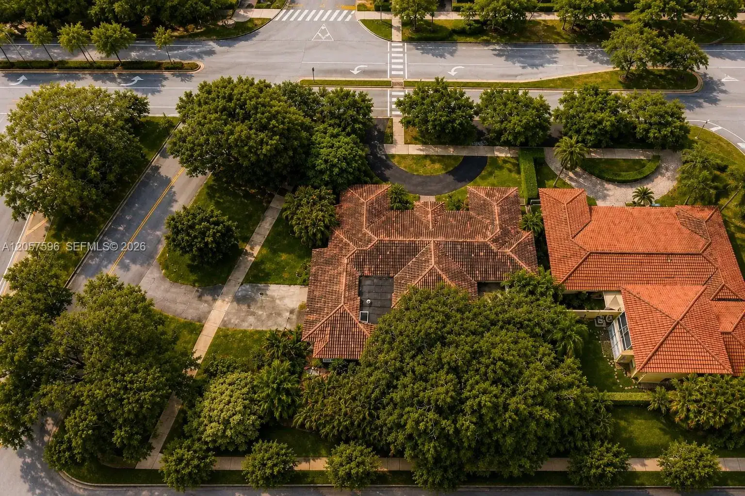 3300 Segovia St, Coral Gables FL 33134 photo 2
