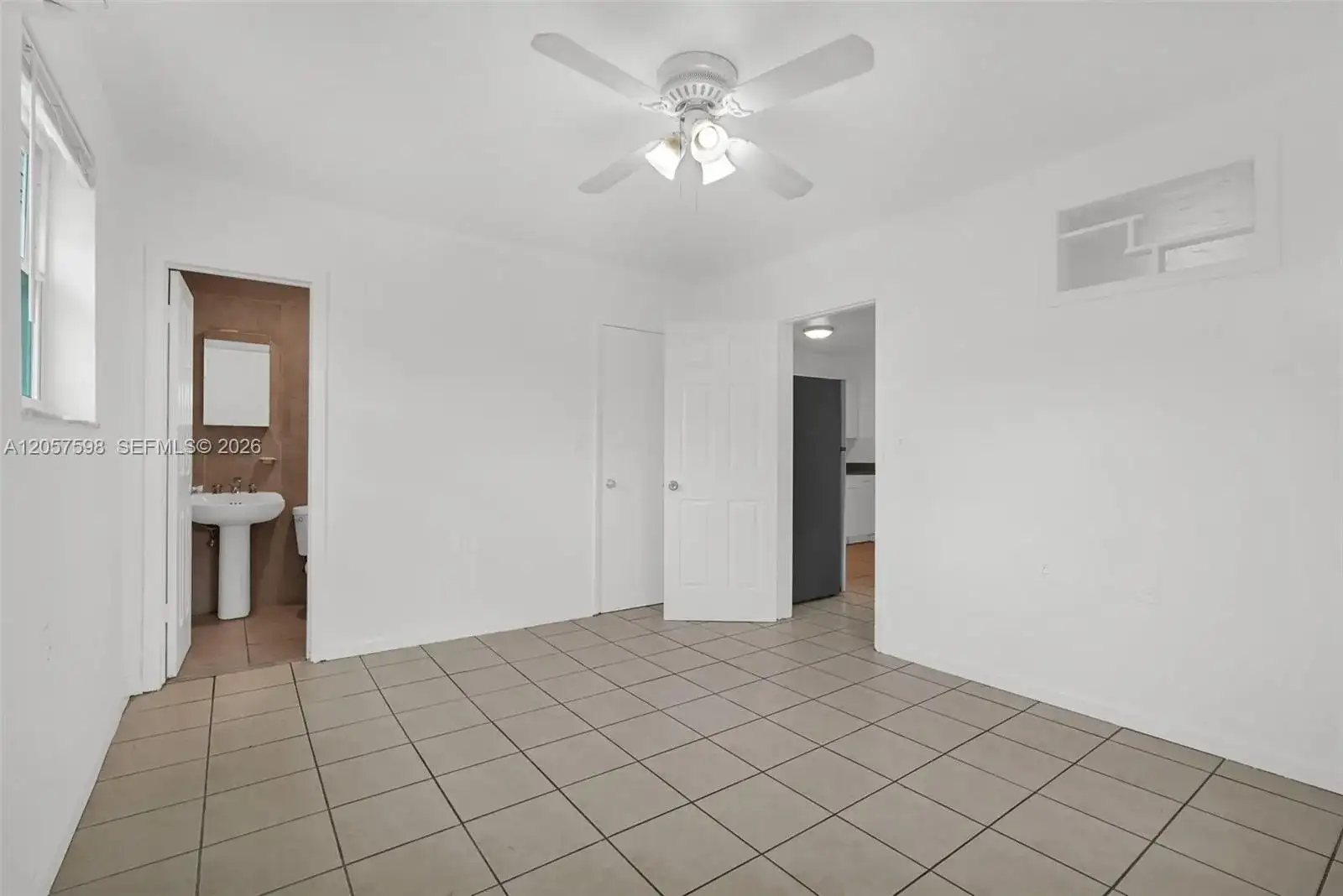 577 NW 90th St # 6, El Portal FL 33150 photo 5