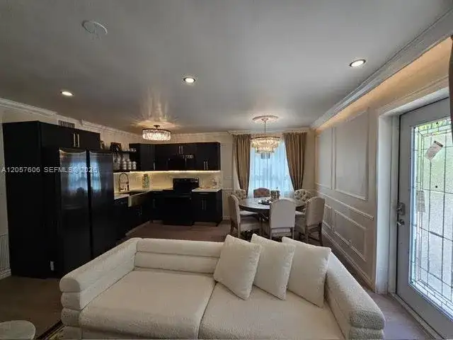 611 NE 14th Ct # 611, Fort Lauderdale FL 33304 photo 2
