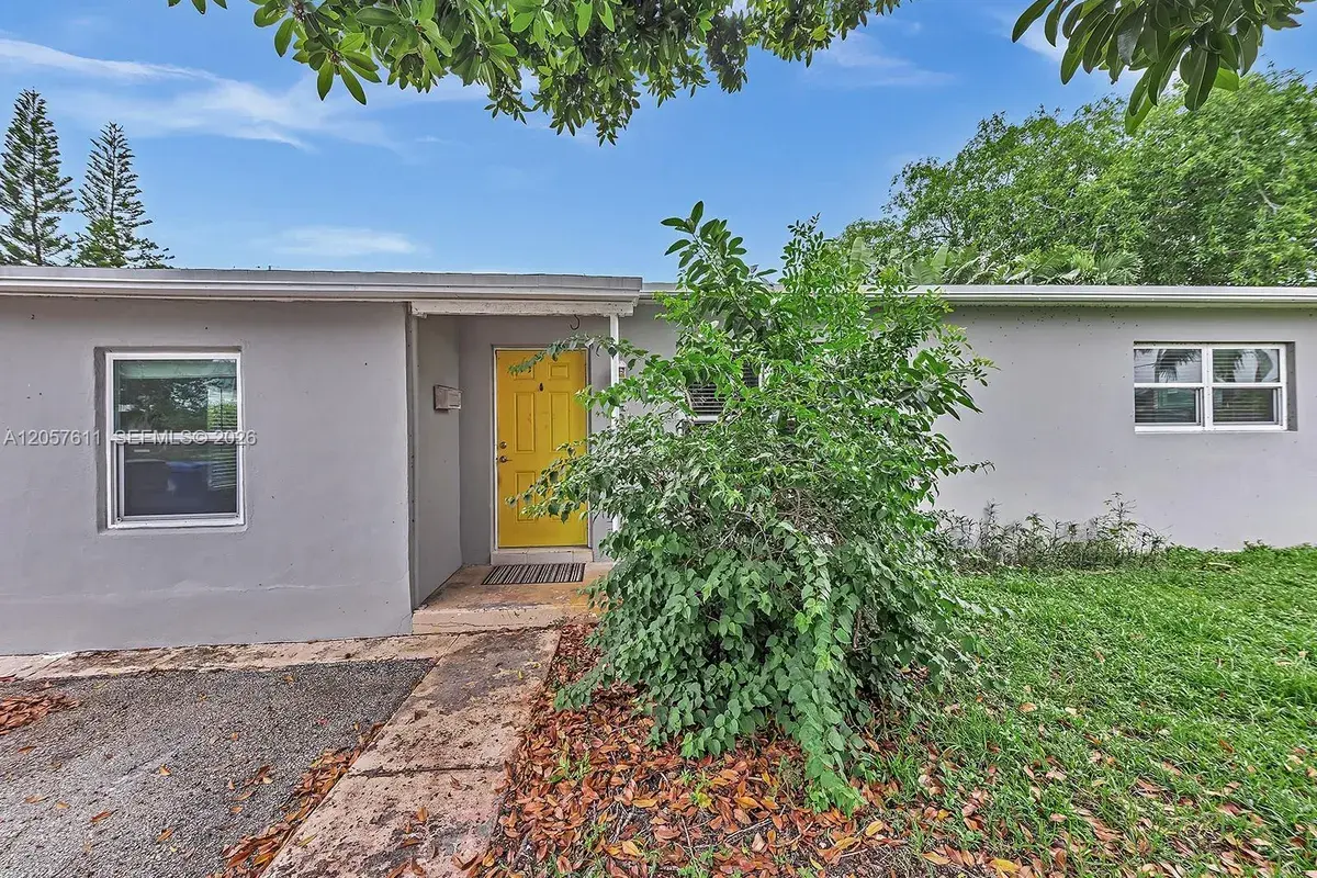 1636 NE 15th Ave, Fort Lauderdale FL 33305