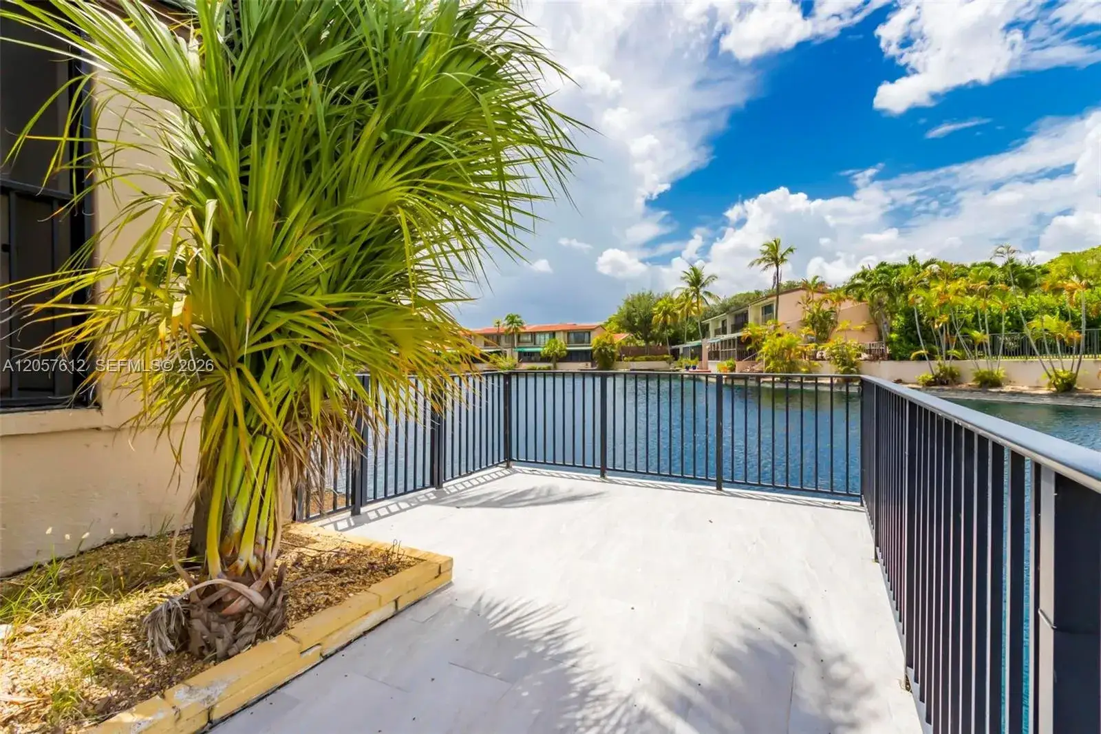 8350 Dundee Ter, Miami Lakes FL 33016