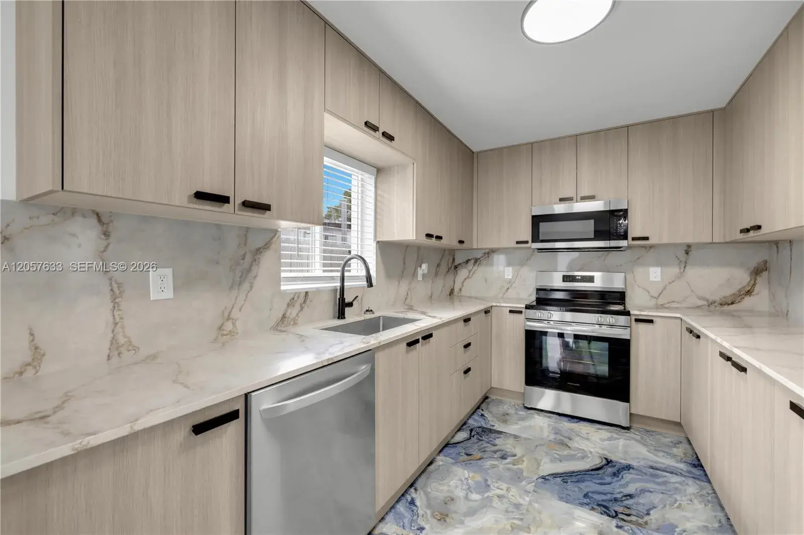 10350 SW 48th St # 2, Miami FL 33165 photo 4