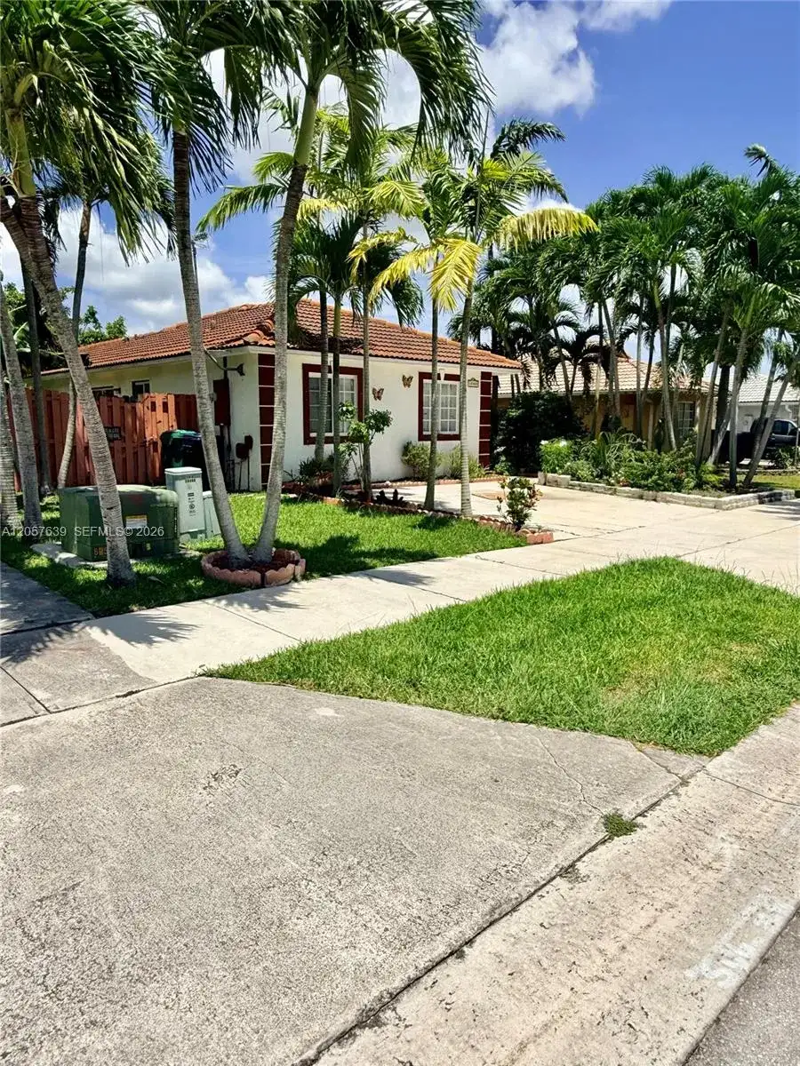 18300 SW 143rd Ct, Miami FL 33177 photo 3