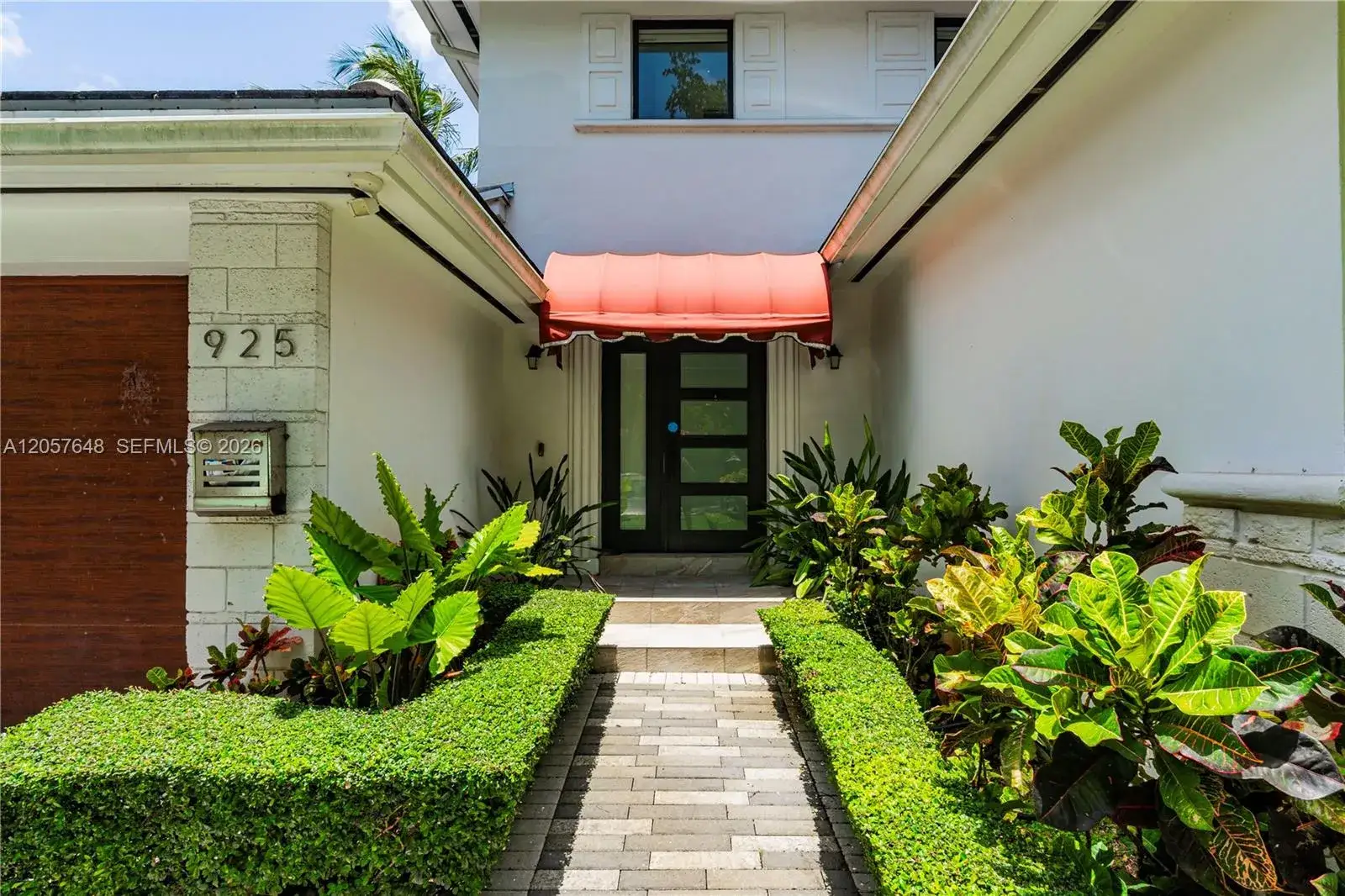 925 Algaringo Ave, Coral Gables FL 33134