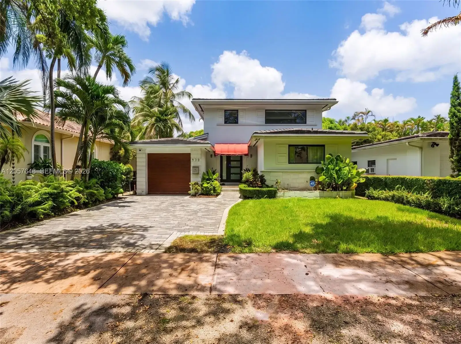925 Algaringo Ave, Coral Gables FL 33134 photo 2