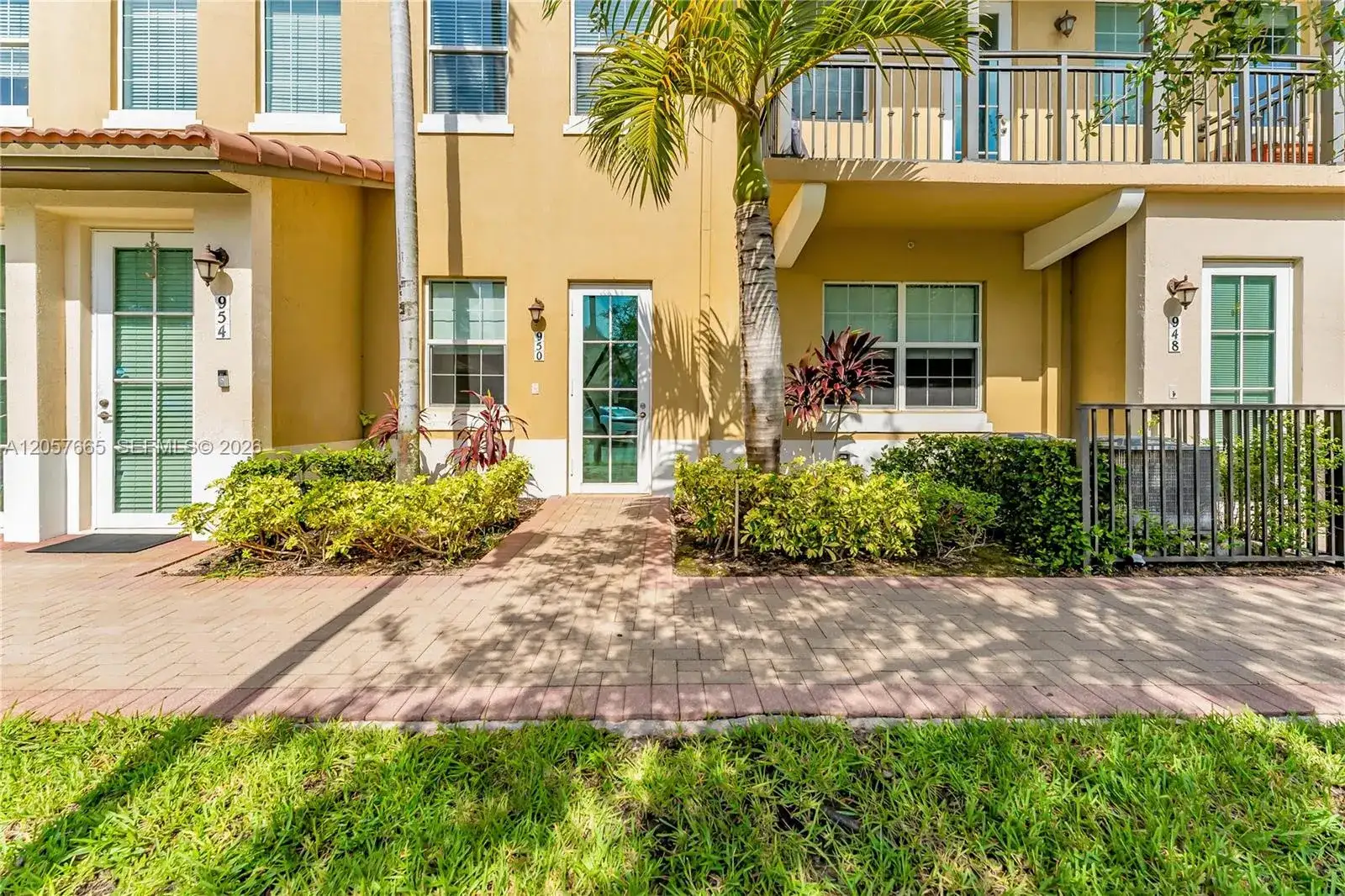 950 SW 147th Ave # 2611, Pembroke Pines FL 33027 photo 5