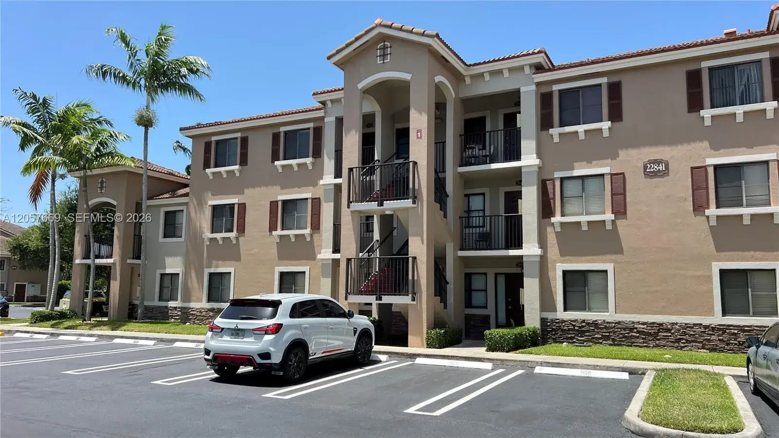 22841 SW 88 PL # 301, Cutler Bay FL 33190