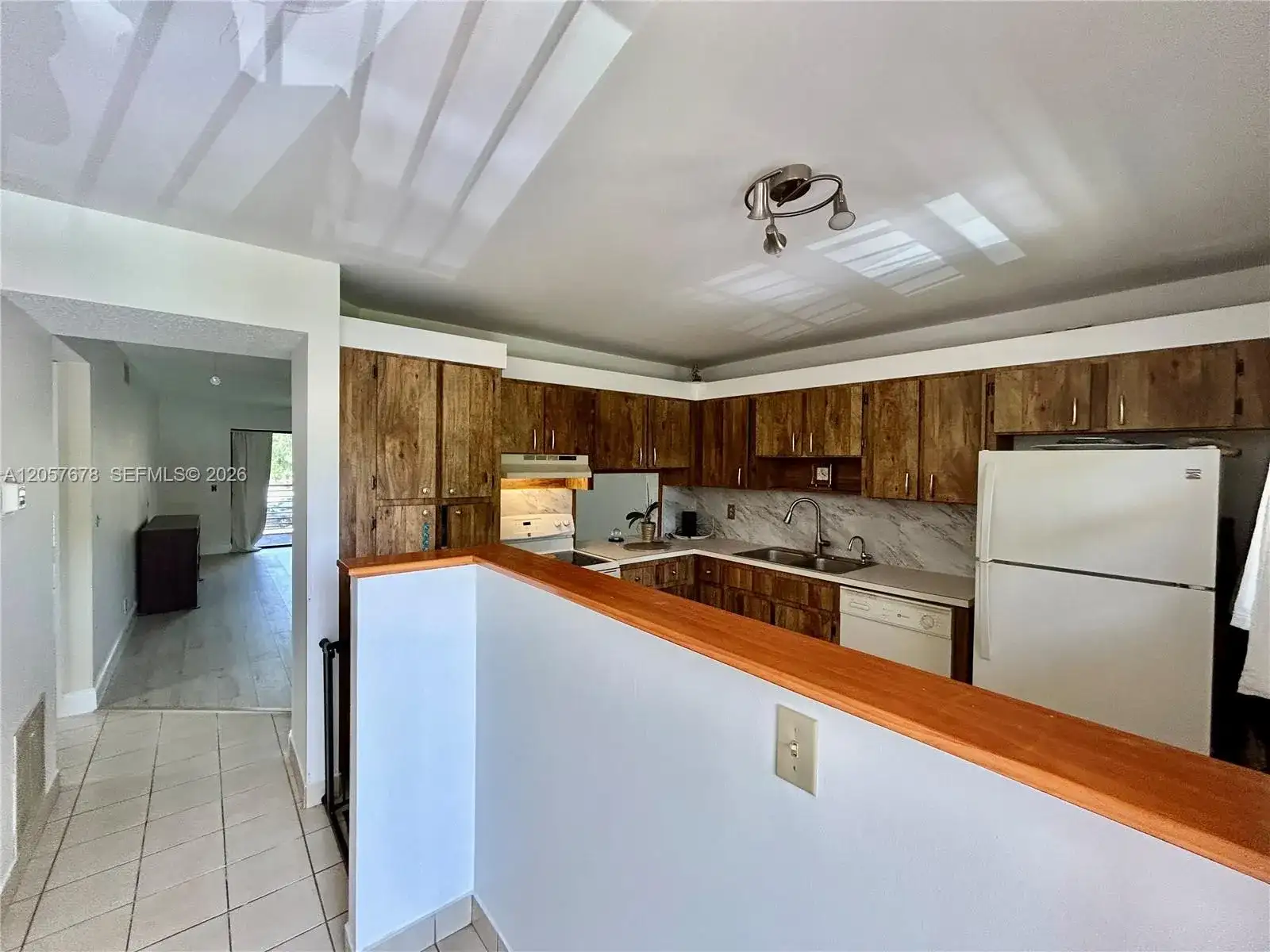 200 Gate Rd # 202, Hollywood FL 33024 photo 5