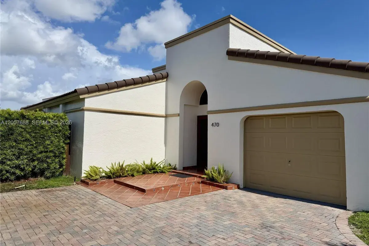 470 SW 88th Pl E, Miami FL 33174