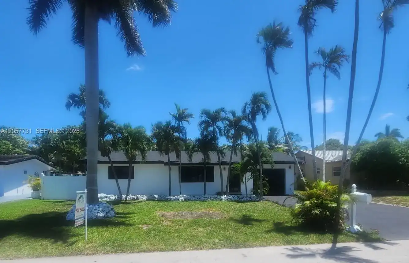 1370 SW 32nd St, Fort Lauderdale FL 33315