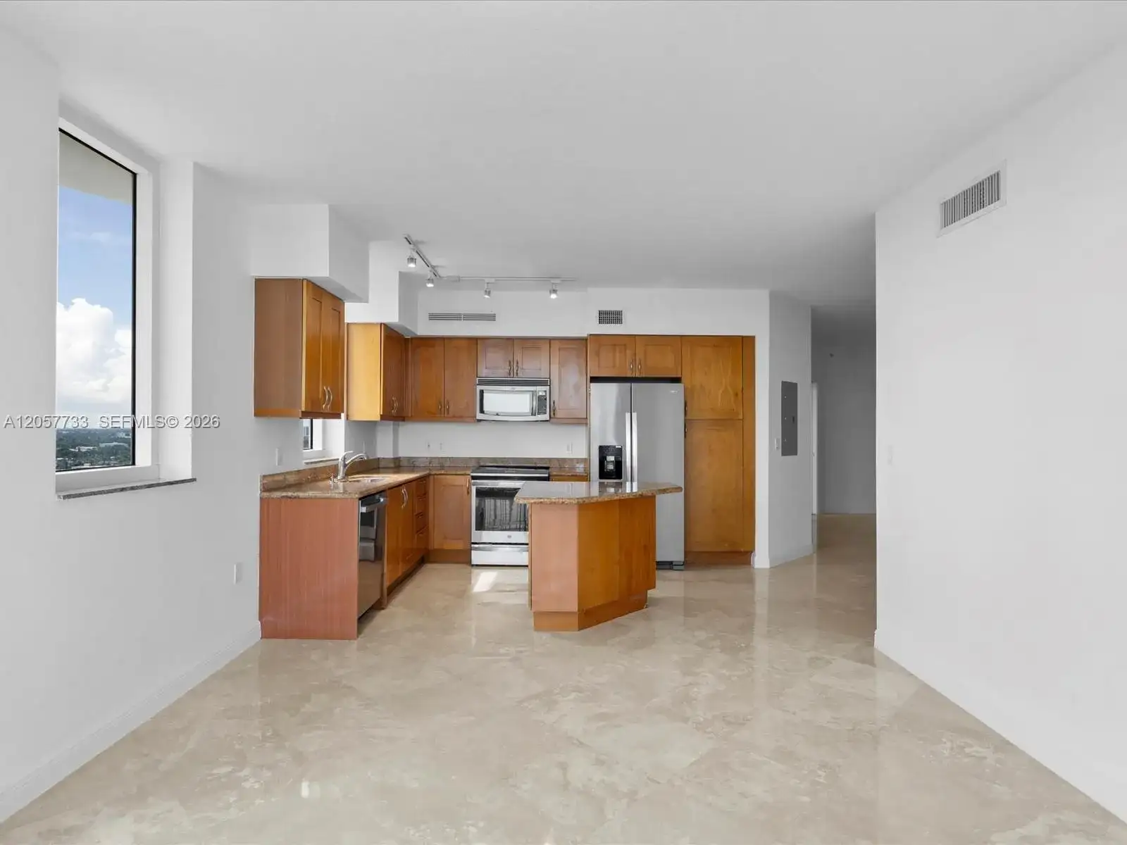 1745 E Hallandale Beach Blvd # 2007W, Hallandale Beach FL 33009 photo 4