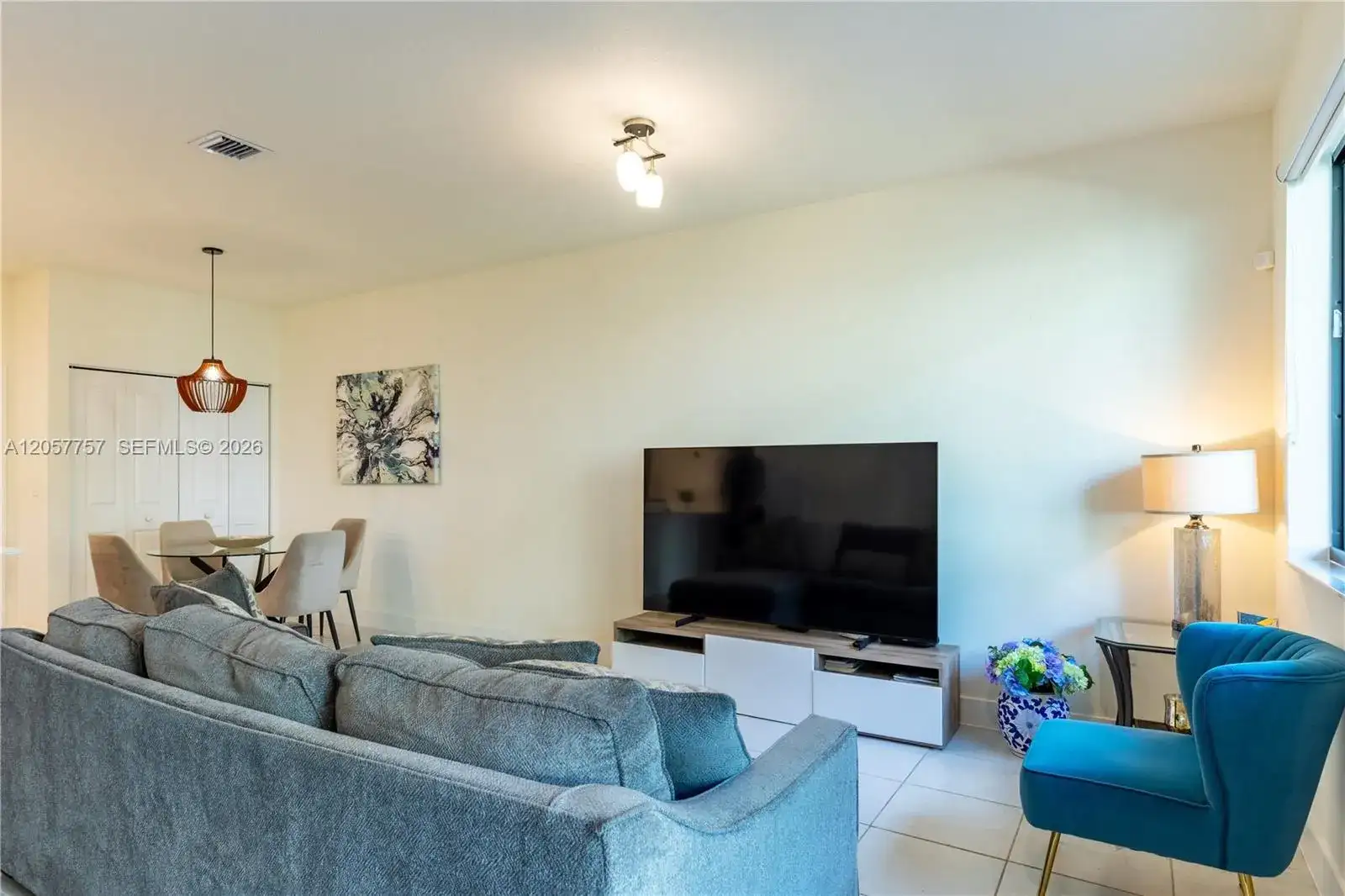 4623 NW 83rd Pkwy, Doral FL 33166 photo 2