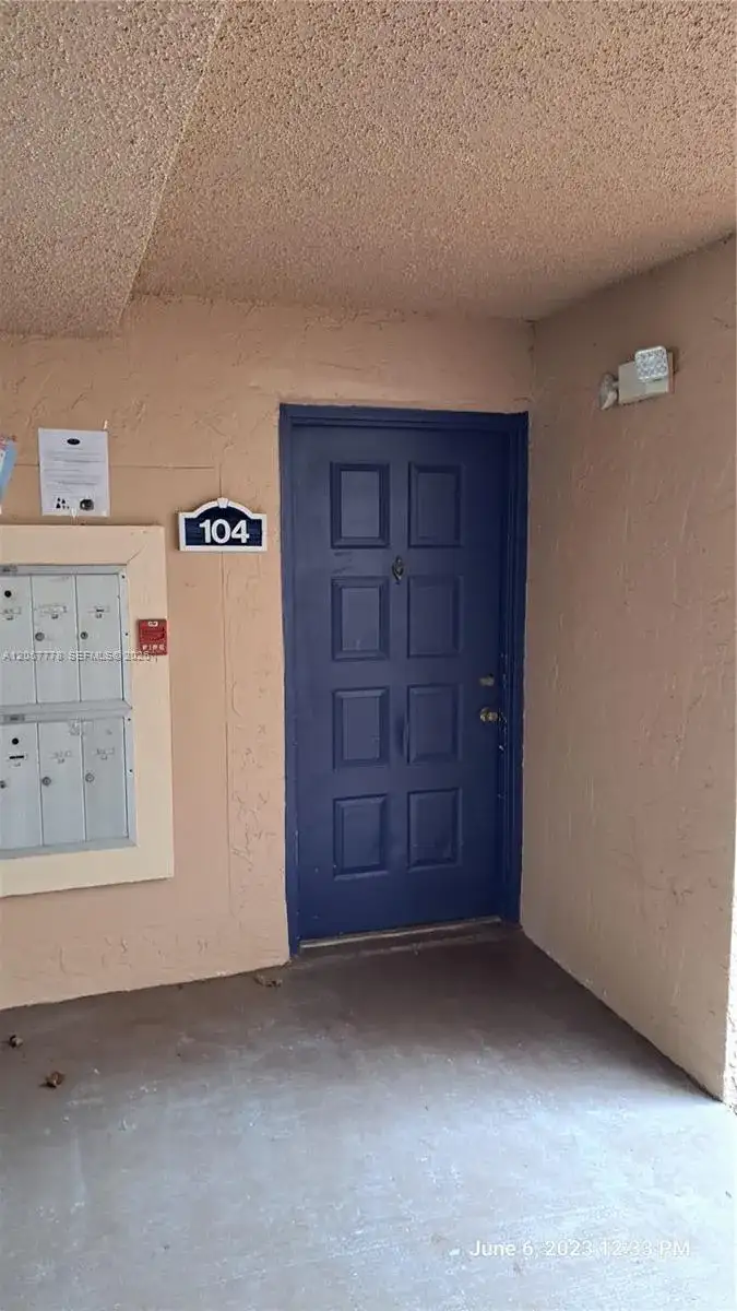 15770 SW 106th Ter # 104, Miami FL 33196 photo 3