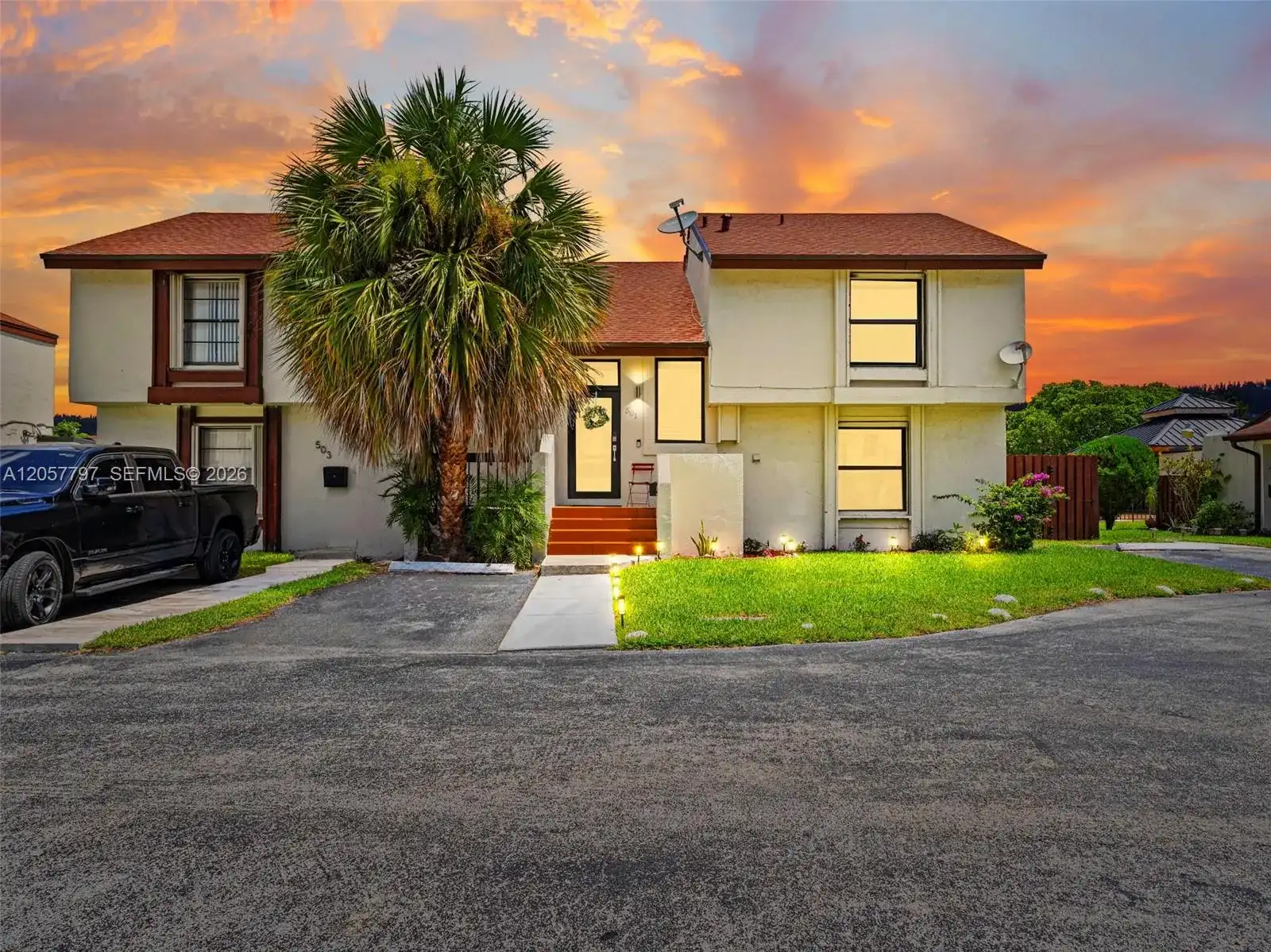 501 NW 98th Ct # 501, Miami FL 33172