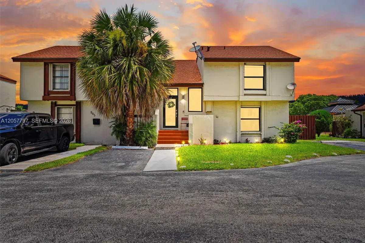 501 NW 98th Ct # 501, Miami FL 33172