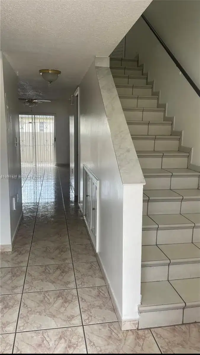 549 W 68th St # 4, Hialeah FL 33014 photo 3