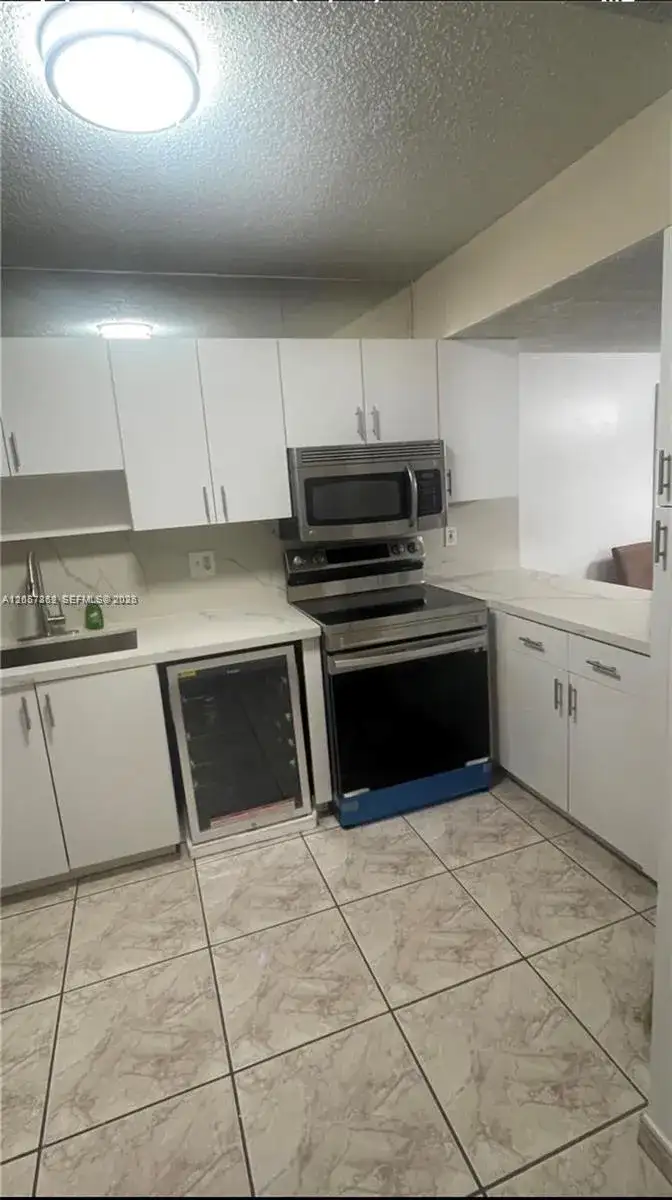 549 W 68th St # 4, Hialeah FL 33014 photo 4