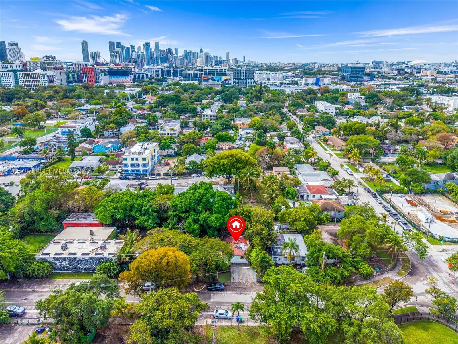 270-272 NW 35th St, Miami FL 33127 photo 2