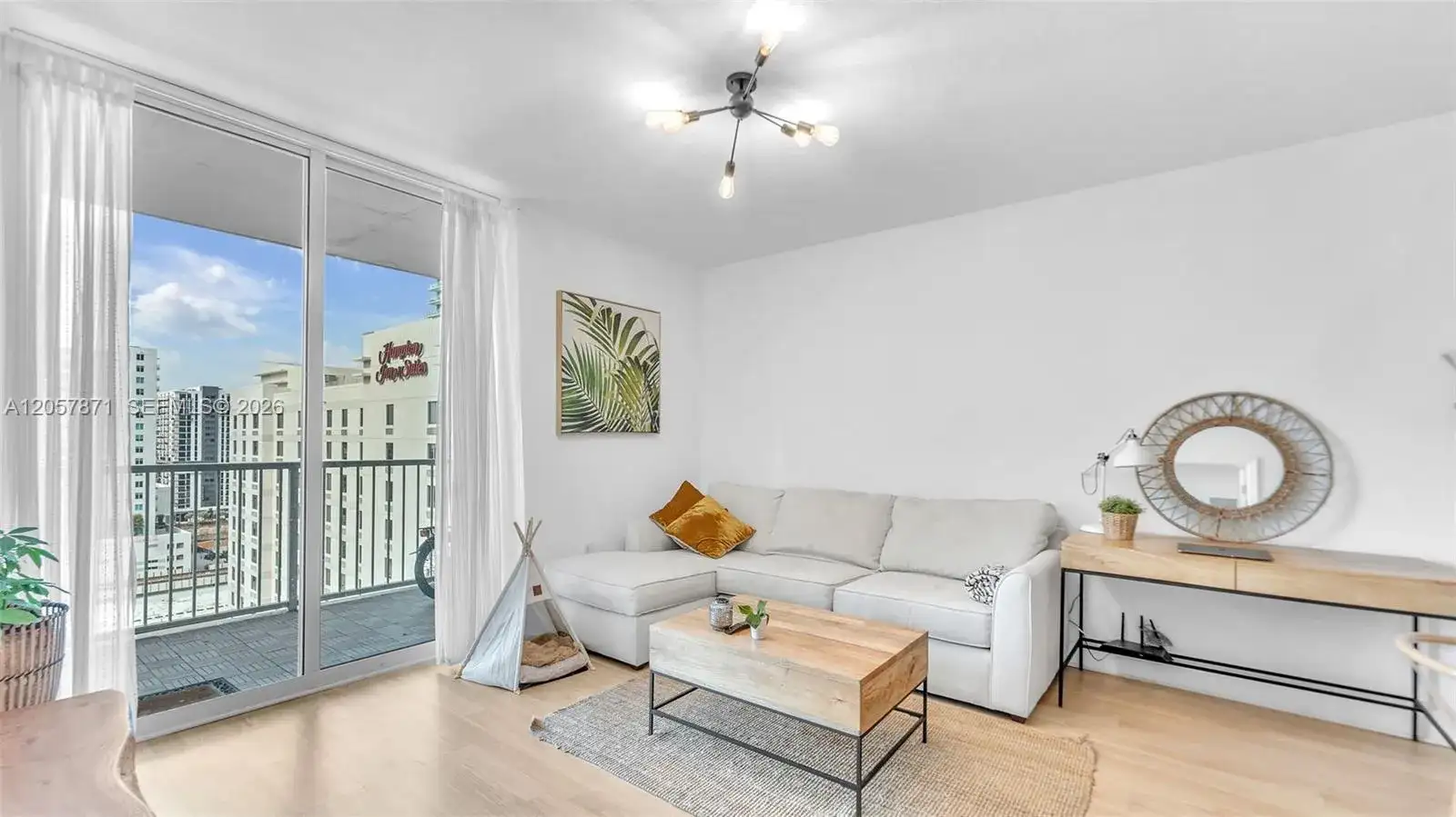1250 S Miami Ave # 1307, Miami FL 33130 photo 3