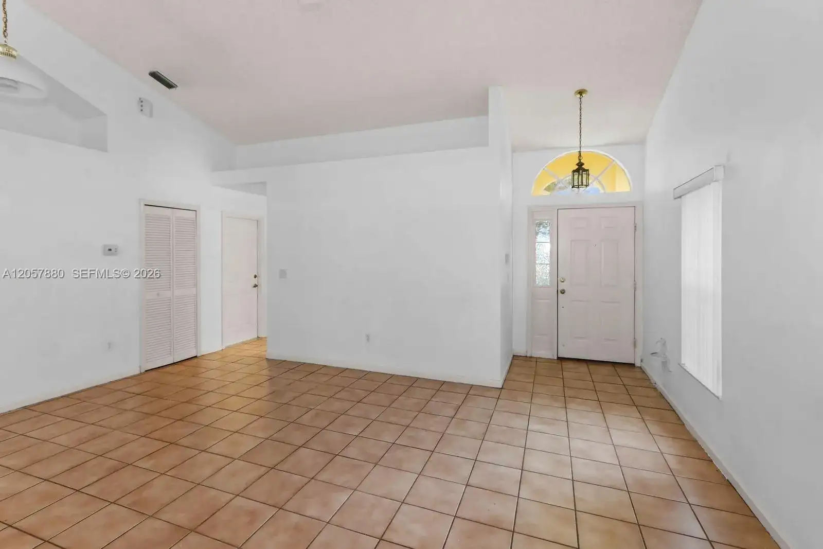 467 SE 20th Dr, Homestead FL 33033 photo 5