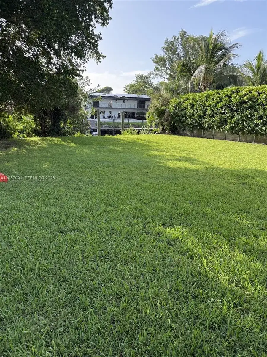 4855 University Dr # 4855, Coral Gables FL 33146 photo 2