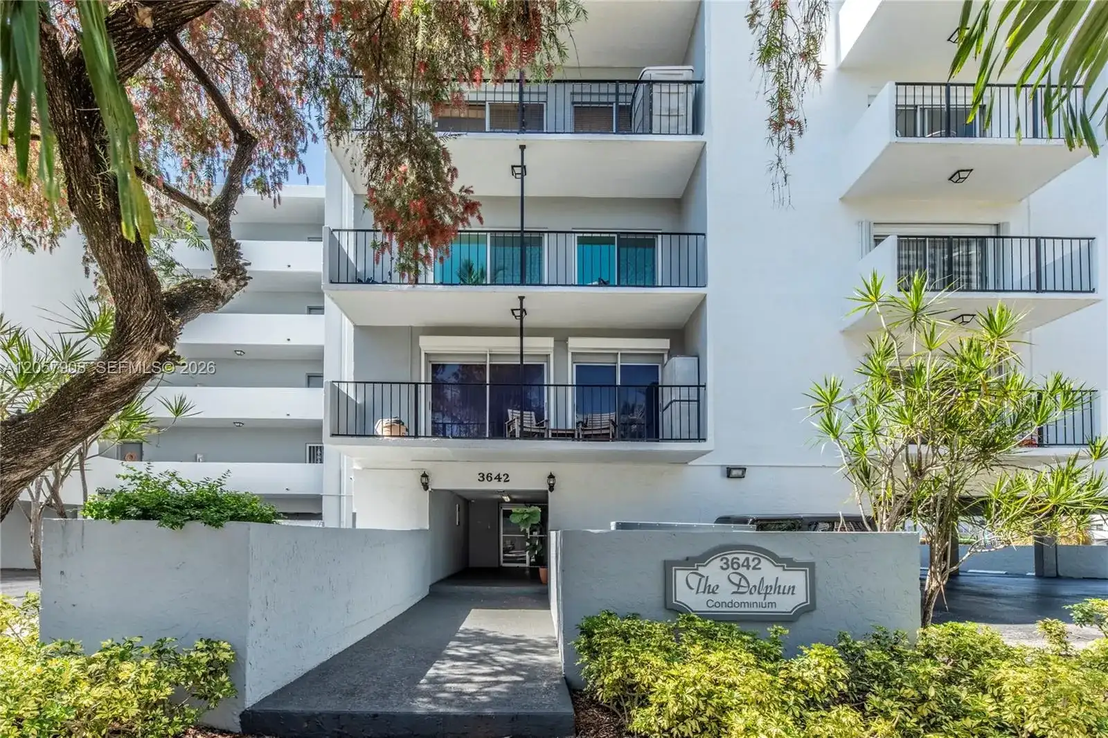 3642 NE 171st St # 305, North Miami Beach FL 33160 photo 3