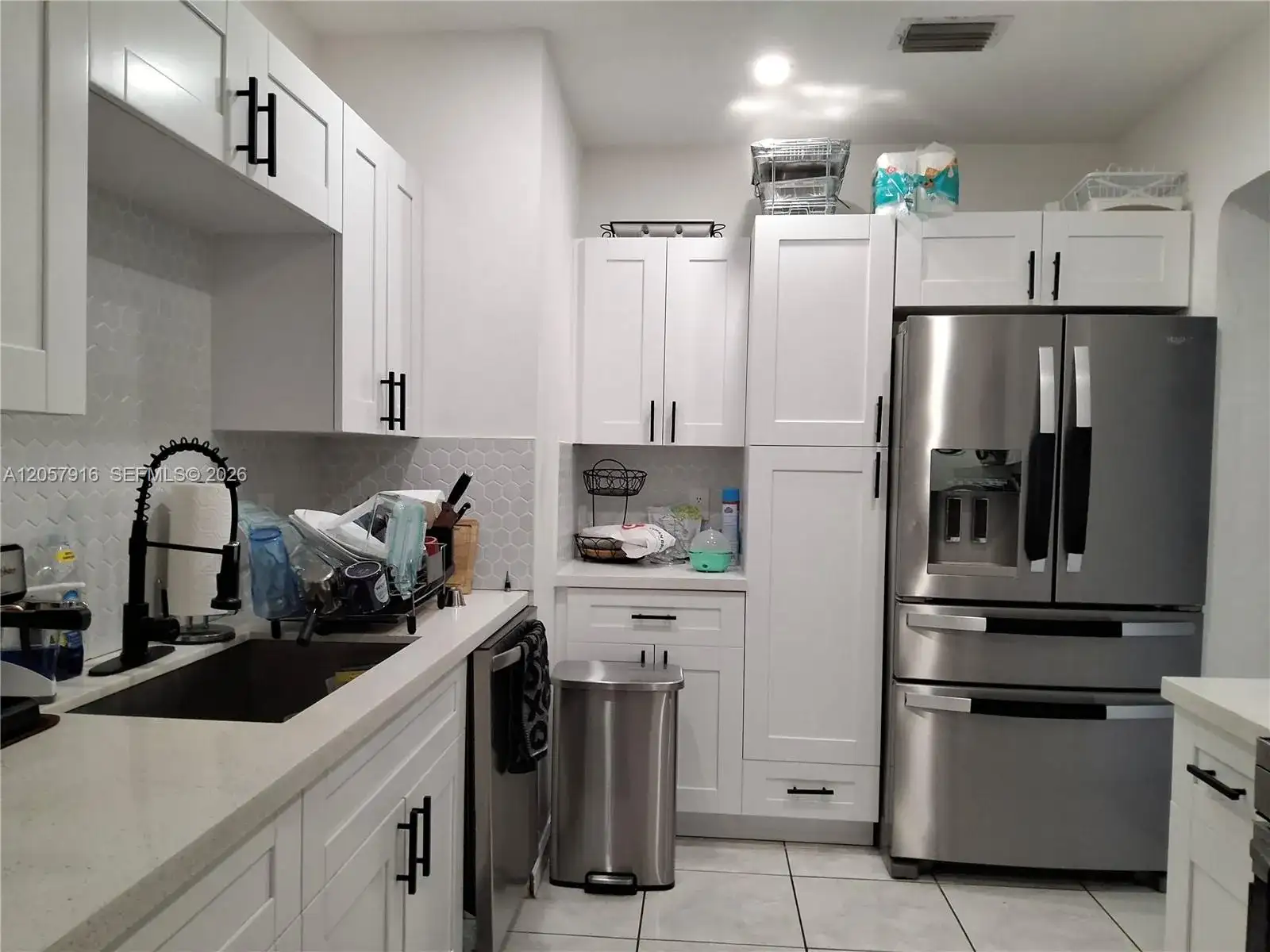 18045 NW 2nd Pl, Miami Gardens FL 33169 photo 2