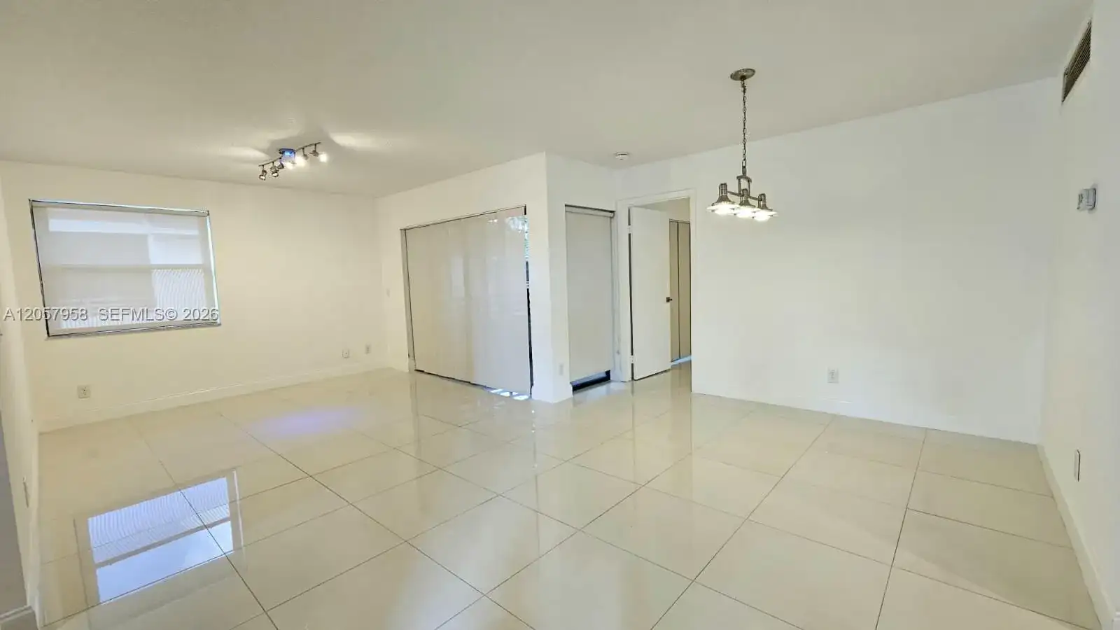 9850 NW 3rd Ct # 2, Plantation FL 33324 photo 4