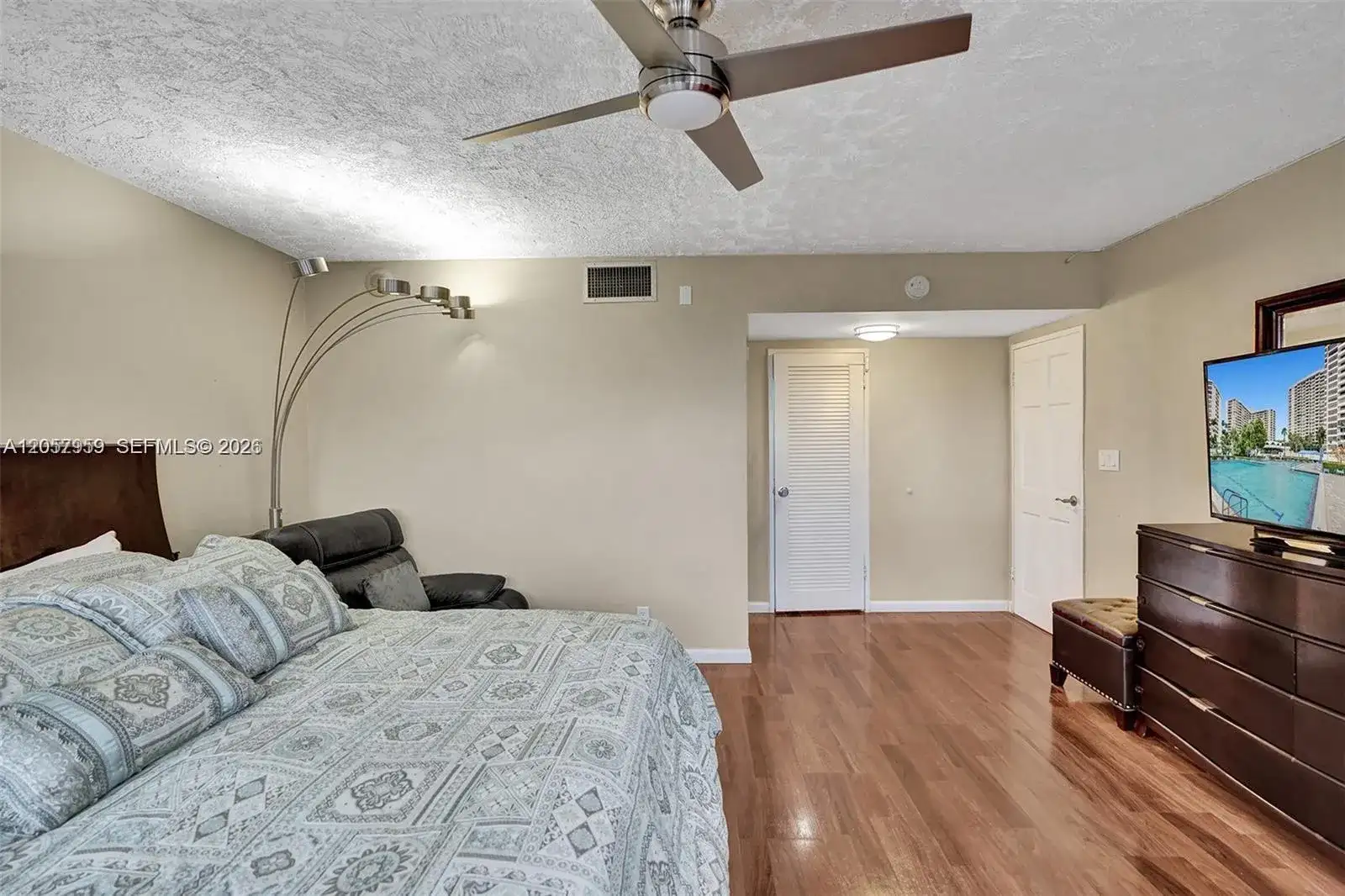 500 Three Islands Blvd # 311, Hallandale Beach FL 33009 photo 5
