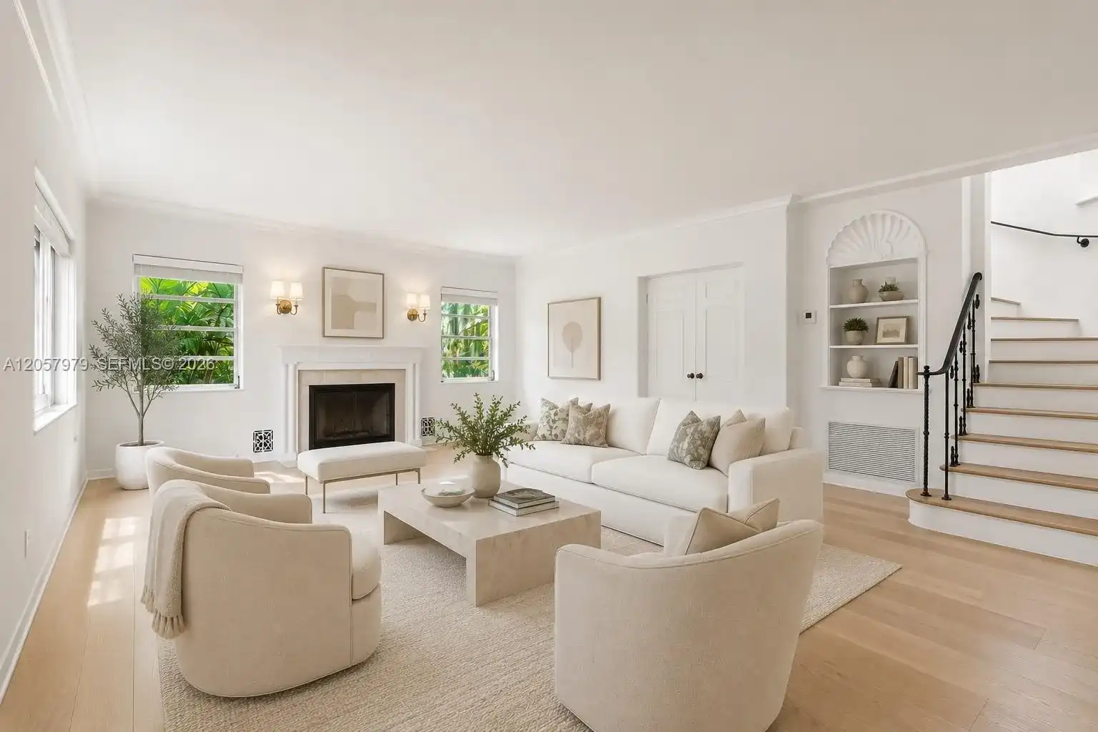 5842 Alton Rd, Miami Beach FL 33140