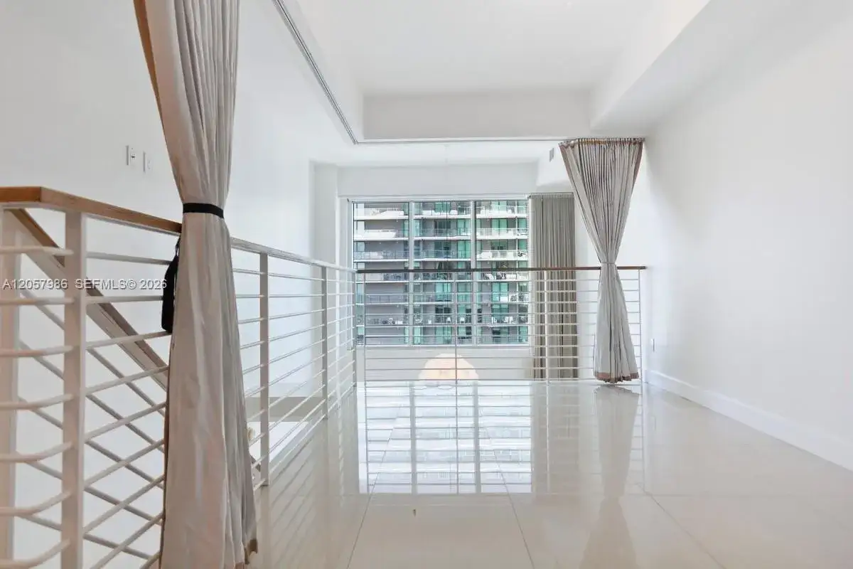60 SW 13th St # 3022, Miami FL 33130 photo 4