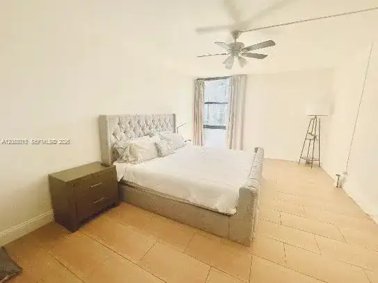 3301 N Country Club Dr # 712, Aventura FL 33180 photo 3