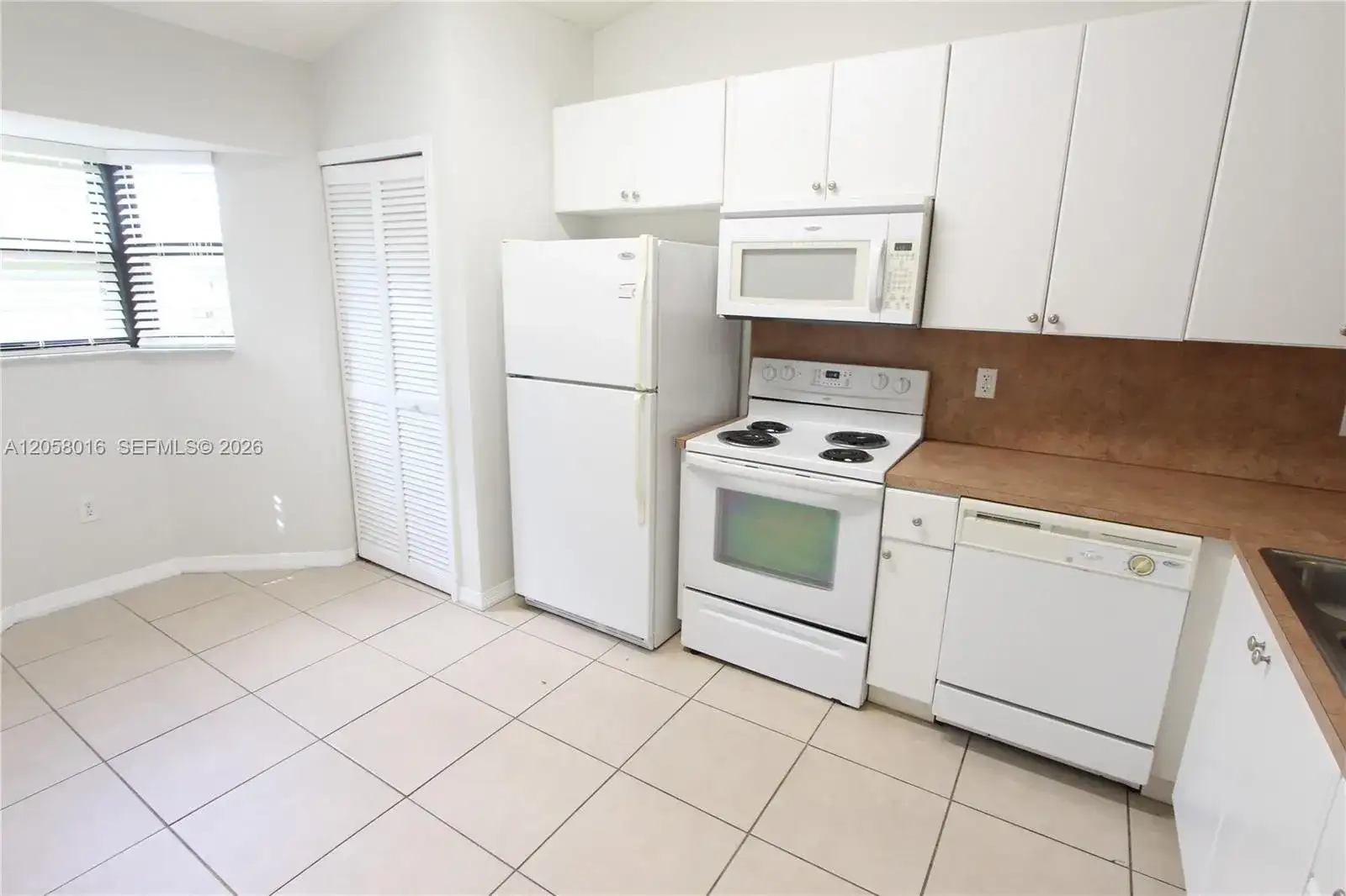 22831 SW 88th Pl # 303, Cutler Bay FL 33190 photo 5
