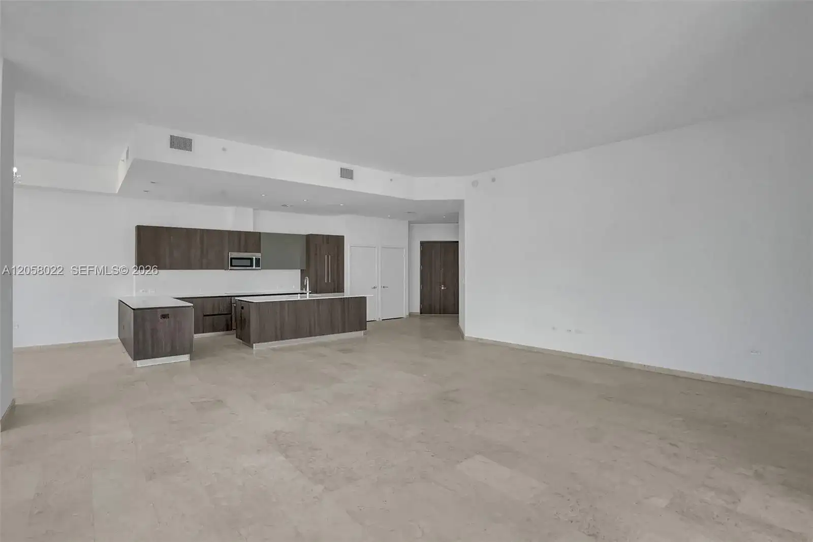 88 SW 7th St # 4011, Miami FL 33130 photo 5