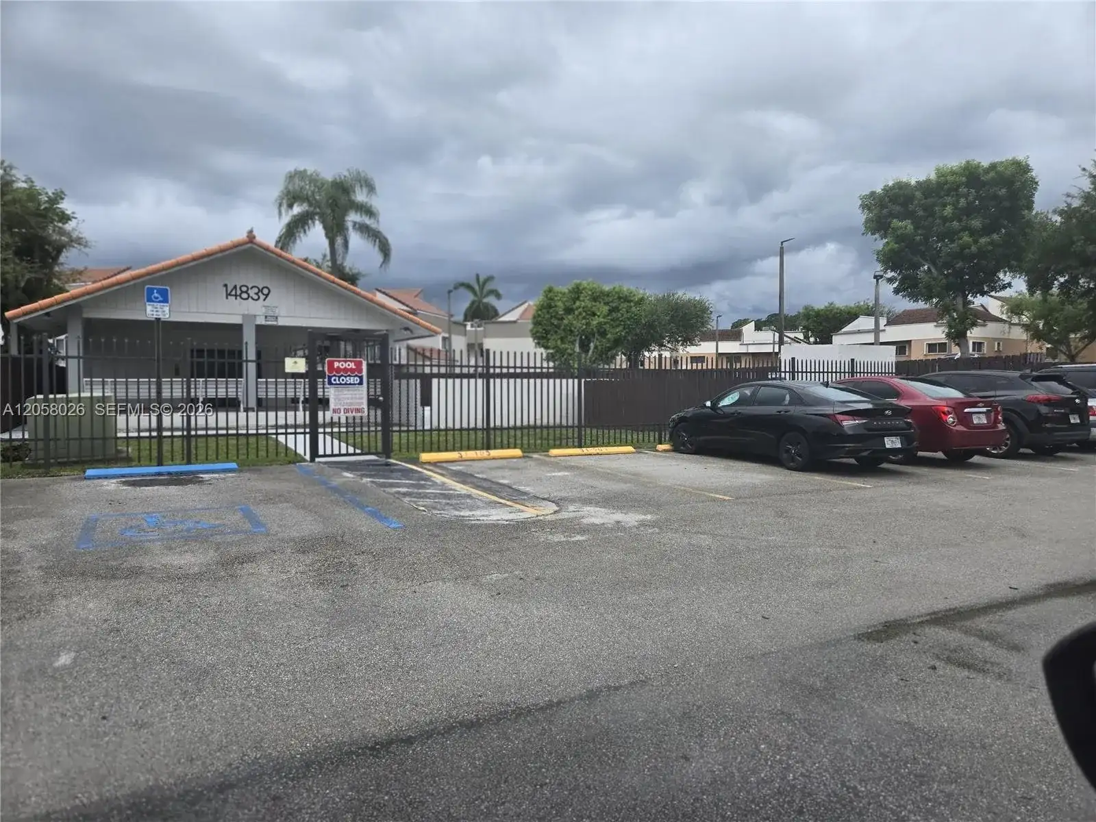 14835 SW 80th St # 6, Miami FL 33193 photo 2