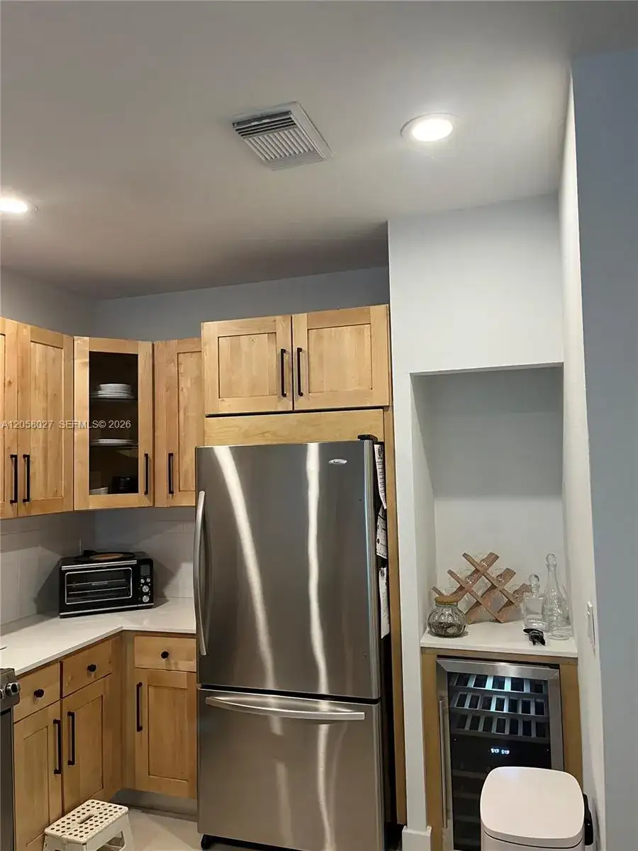 10705 NW 75th Ter # 10705, Doral FL 33178 photo 2