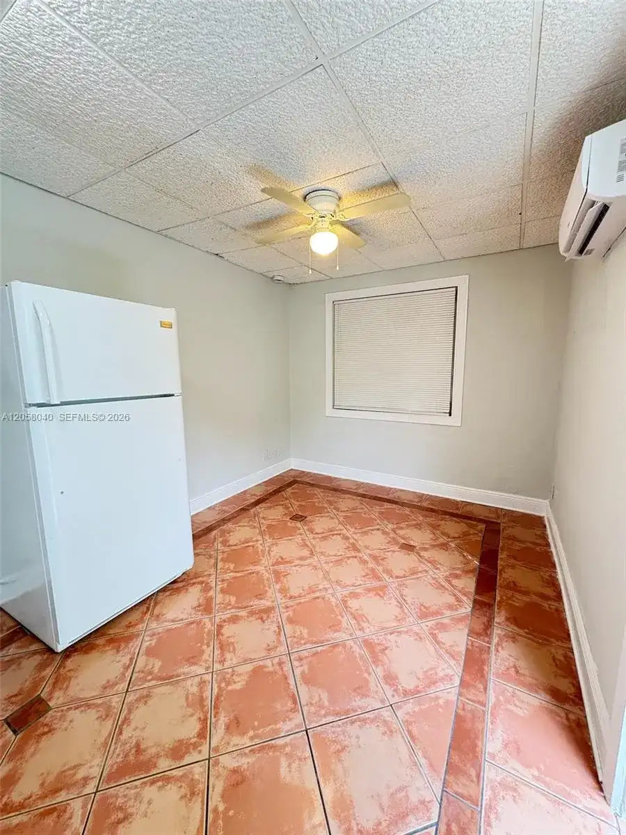 1919 Thomas St # 2, Hollywood FL 33020 photo 5