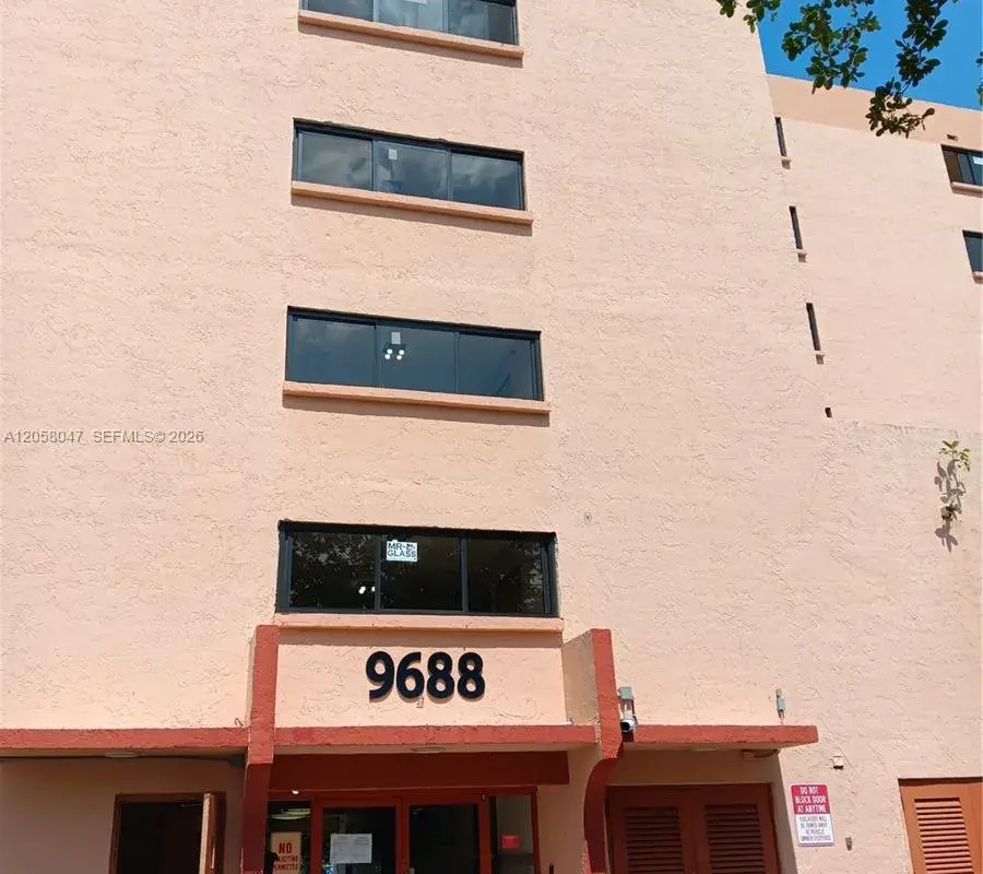 9688 Fontainebleau Blvd # 502, Miami FL 33172