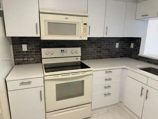 8933 SW 123rd Ct # 5, Miami FL 33186 photo 3
