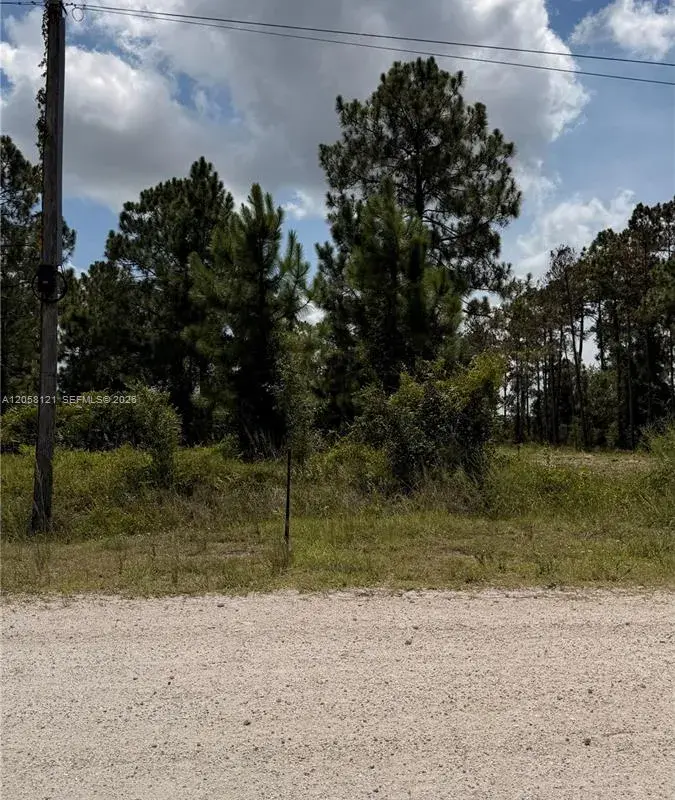 215 N Kennel St, Clewiston FL 33440