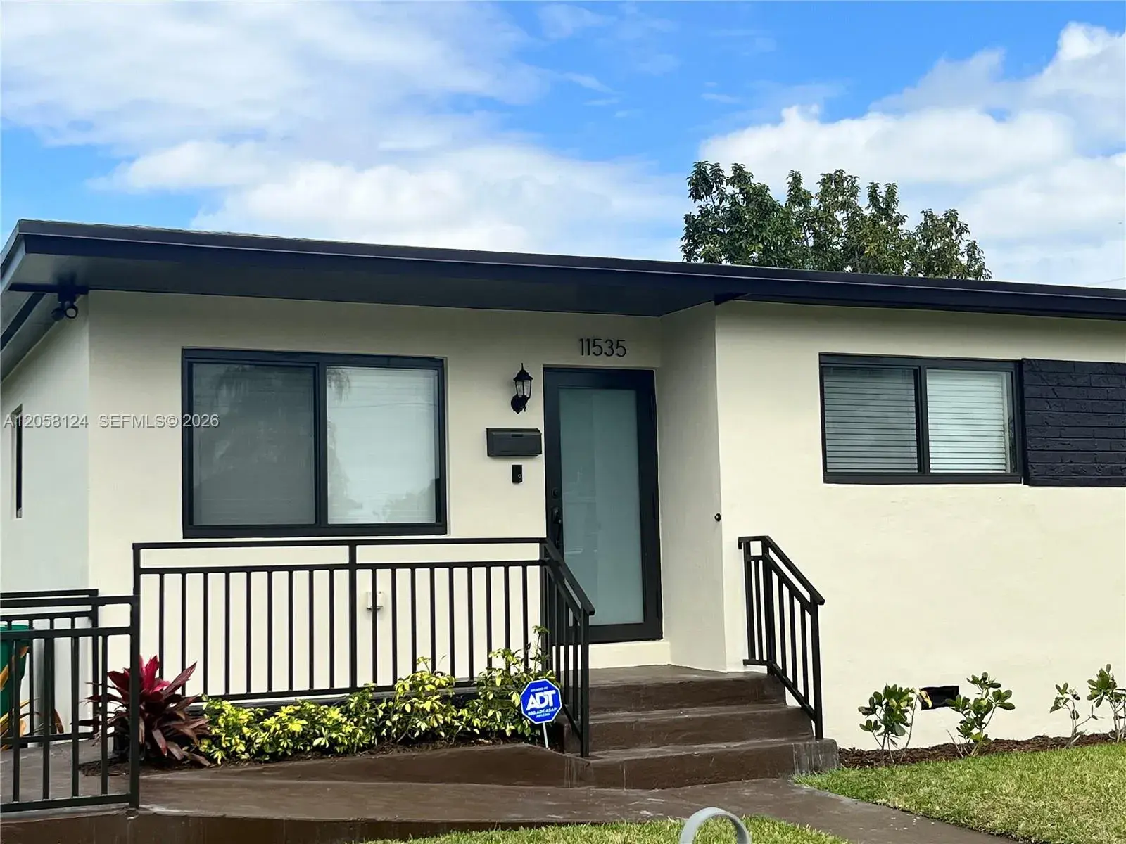 11535 SW 139th Ter, Miami FL 33176