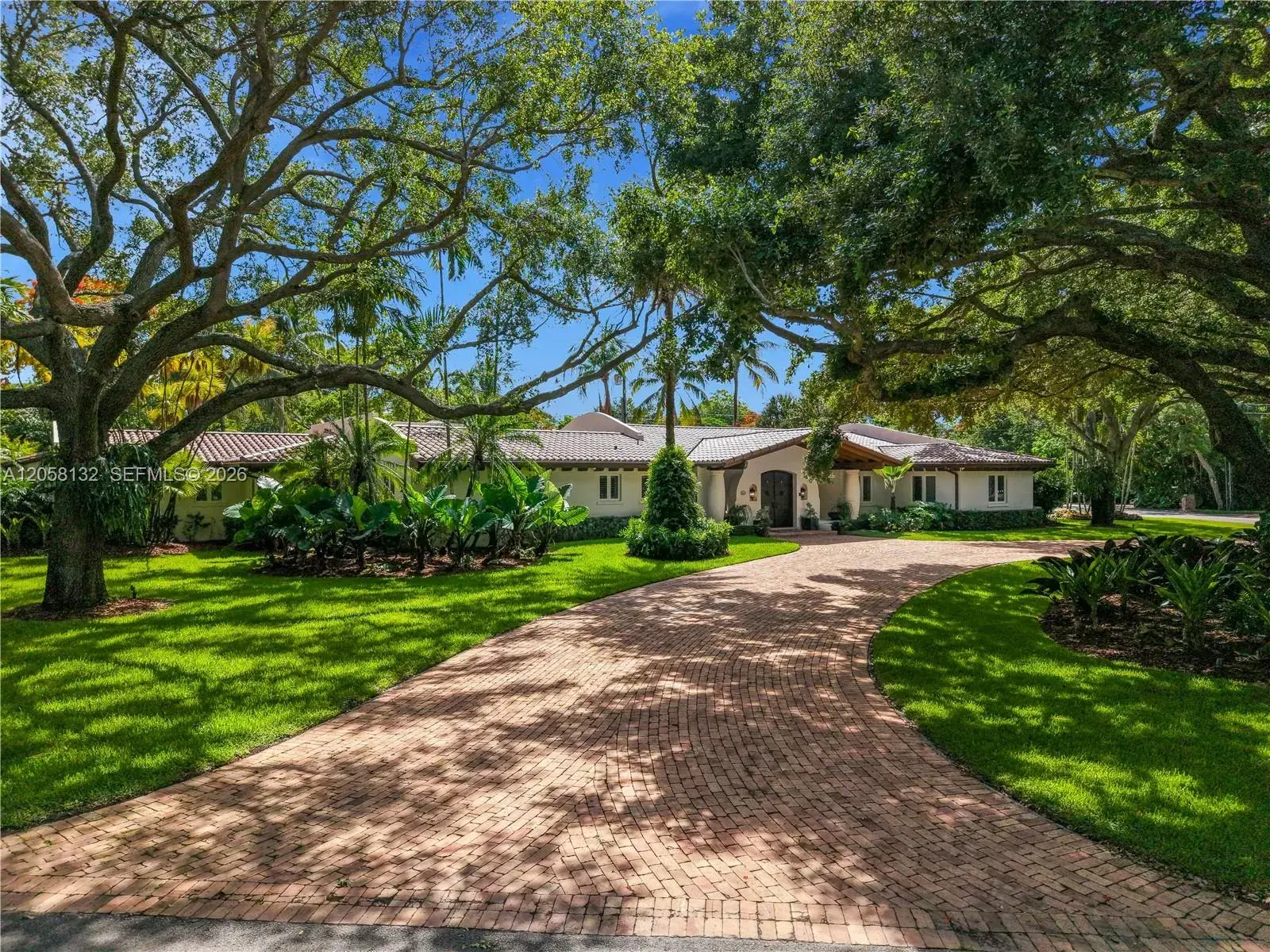 7400 SW 81st Ave, Miami FL 33143