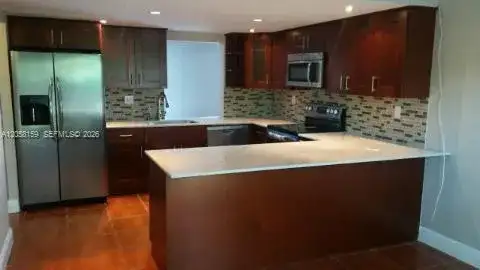 2200 NE 7th St # 1, Hallandale Beach FL 33009 photo 2