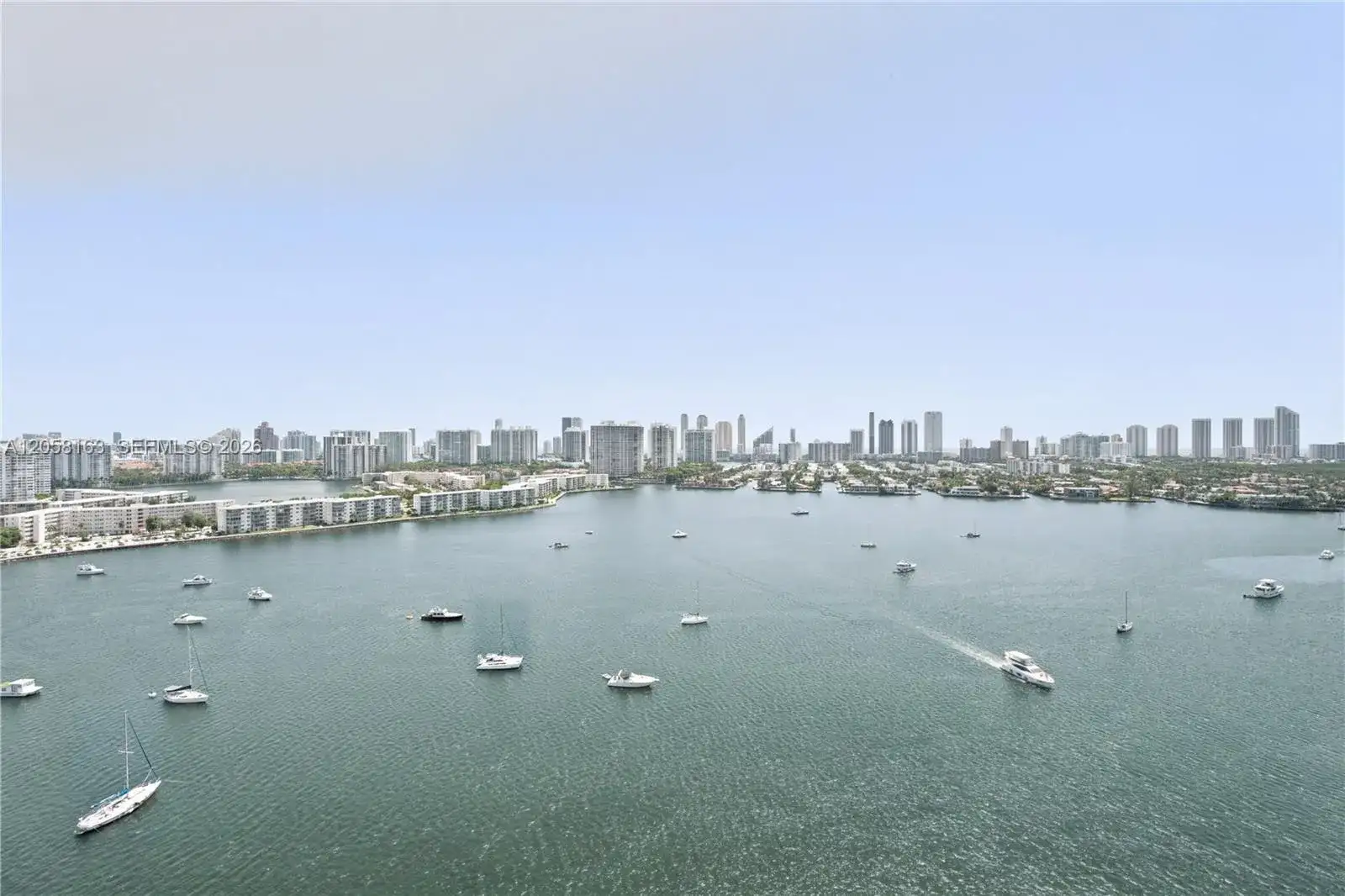 17301 Biscayne Blvd # 2010, North Miami Beach FL 33160 photo 2